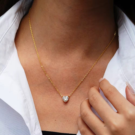 HEART MOISSANITE NECKLACE