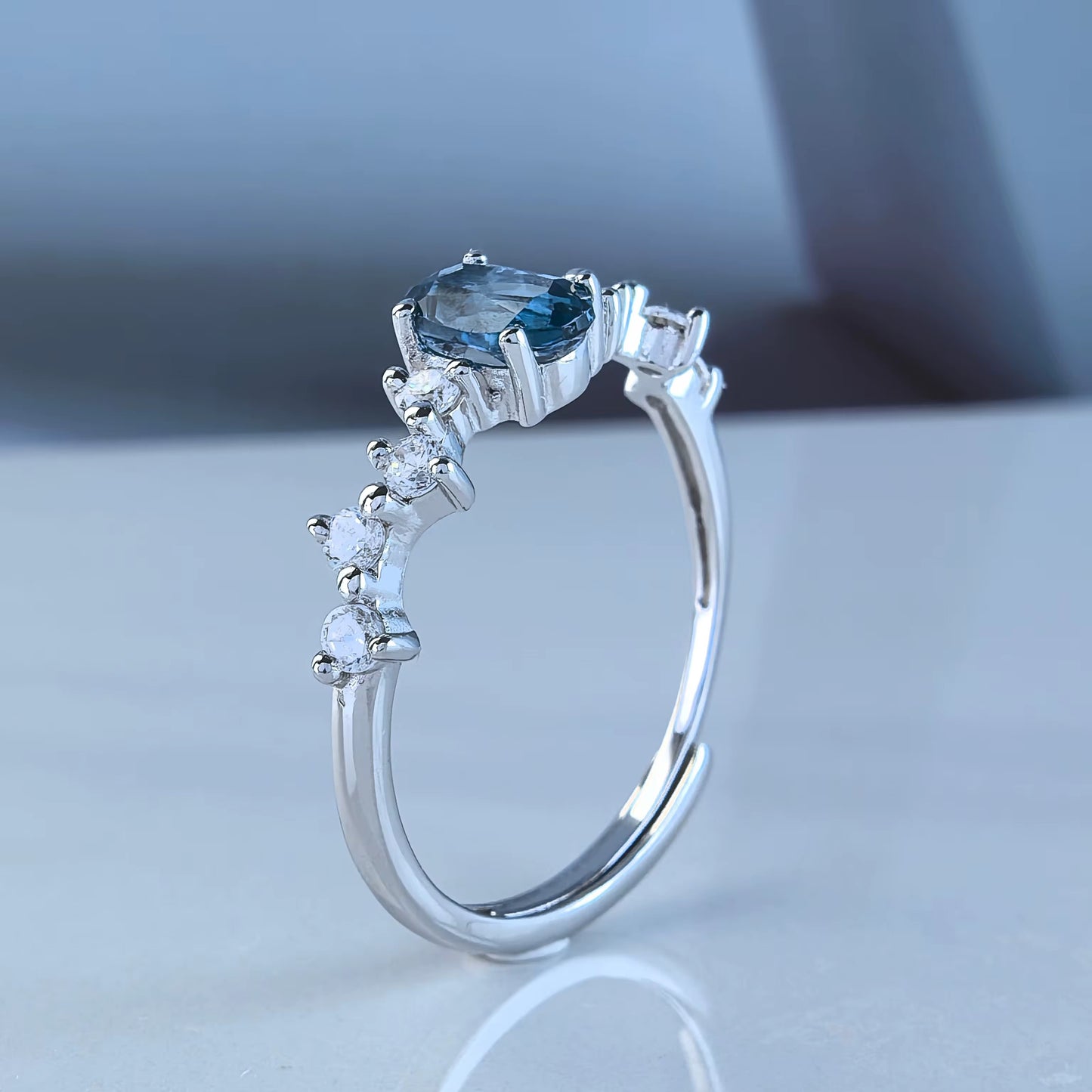 Diopsid-Halbmondring