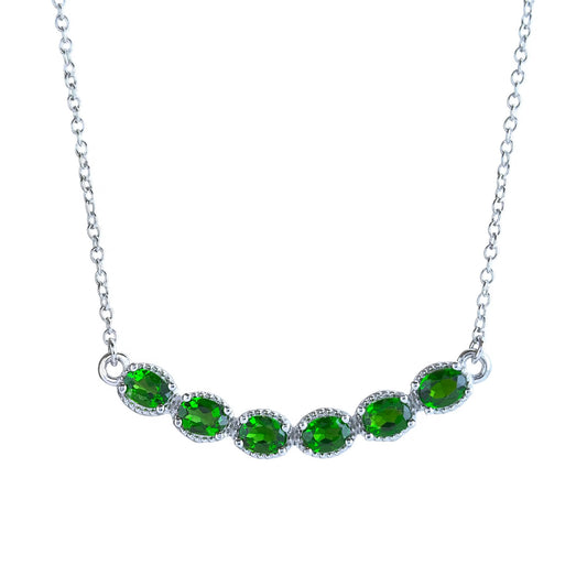 Green Diopside Curve Necklace