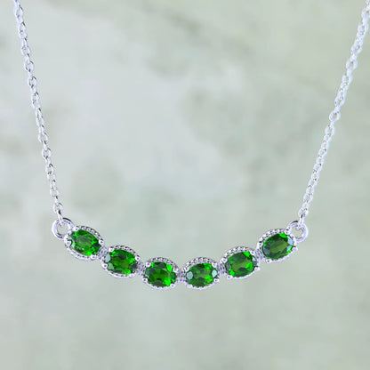 Green Diopside Curve Necklace