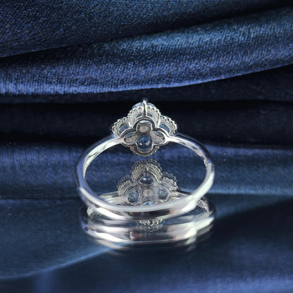Clover Sapphire Ring